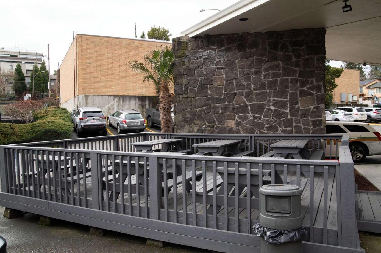 Quality Inn Portland Airport Pdx מראה חיצוני תמונה